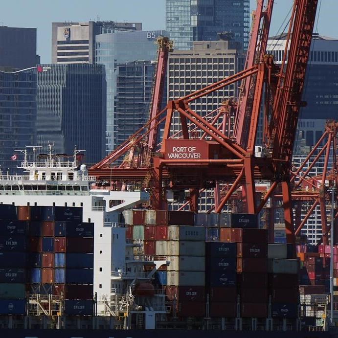 B.C. port workers ratify deal, ending long labour dispute